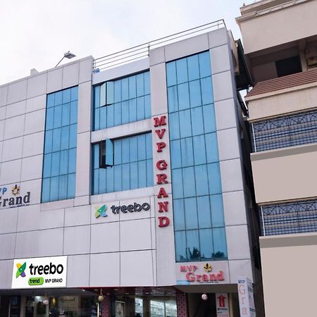 Treebo Mvp Grand Hotel Visakhapatnam Exterior photo