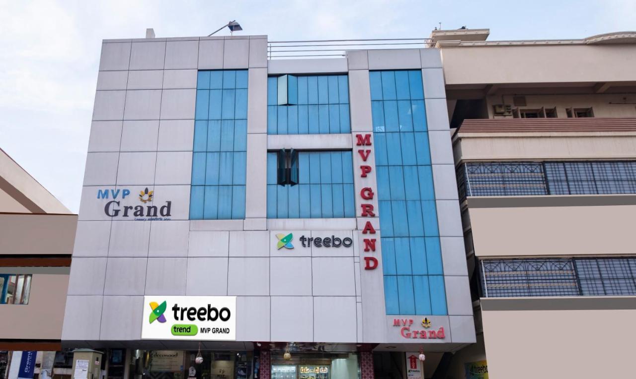 Treebo Mvp Grand Hotel Visakhapatnam Exterior photo